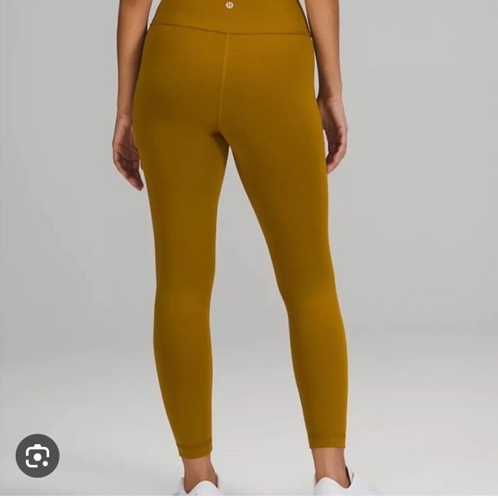 Lululemon 25 inch Wunder Train in Gold Spice, Size 8